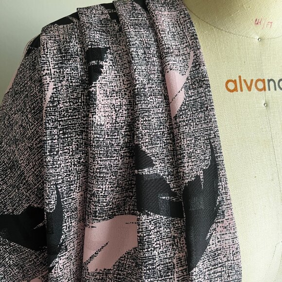 Vintage Black and Pink leaf Cocoon Cardigan - Picture 6 of 10